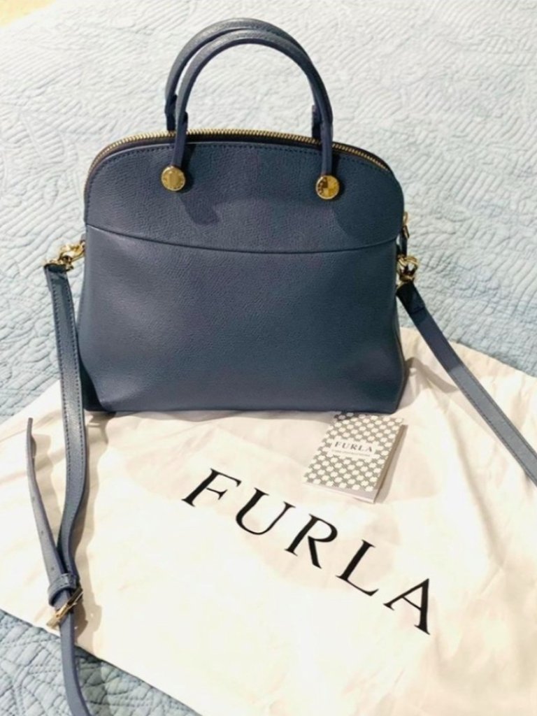 Furla Piper Dome M Satchel Crossbody Bag In Blue Cobalto Leather. With Dust Bag